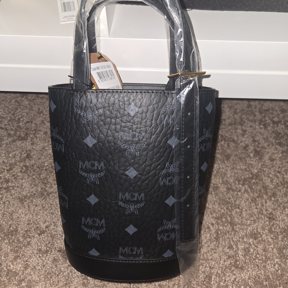 MCM Mini Aren Bucket Tote in Visetos